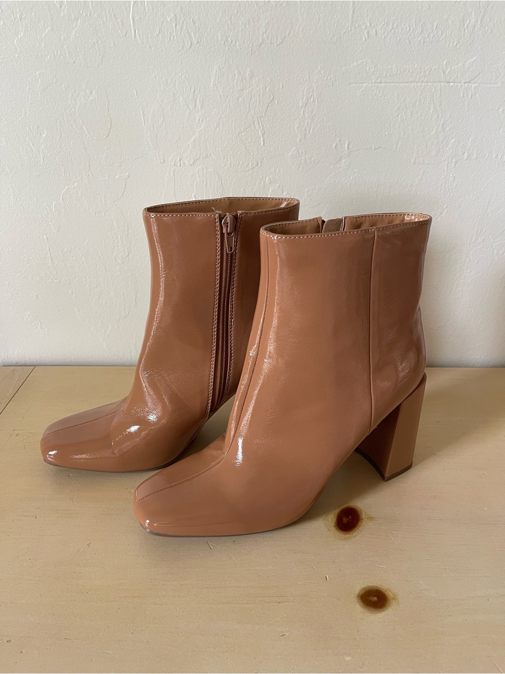 Women’s Tan Patent Leather Block Heel Ankle Boots fall capsule wardrobe 8.5
